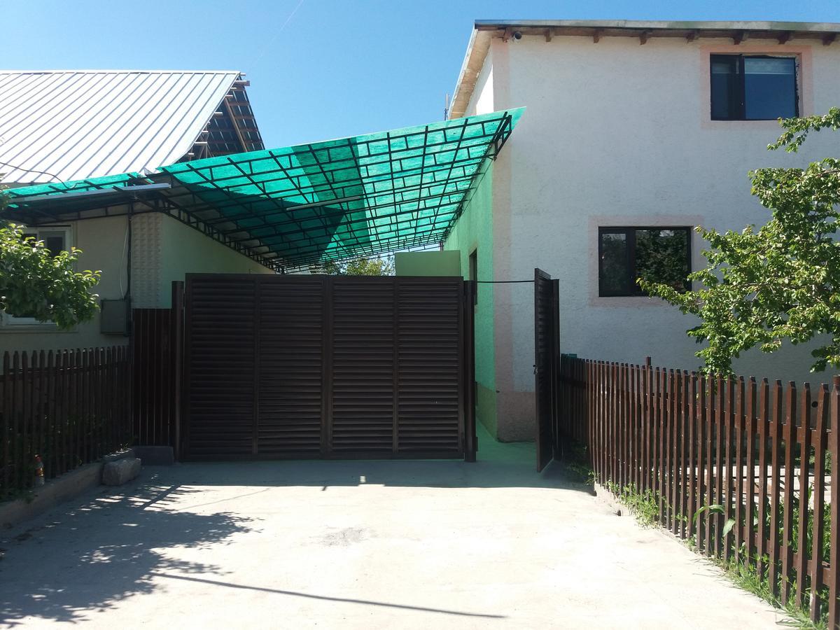 Macedon Guest House Barskoon Экстерьер фото