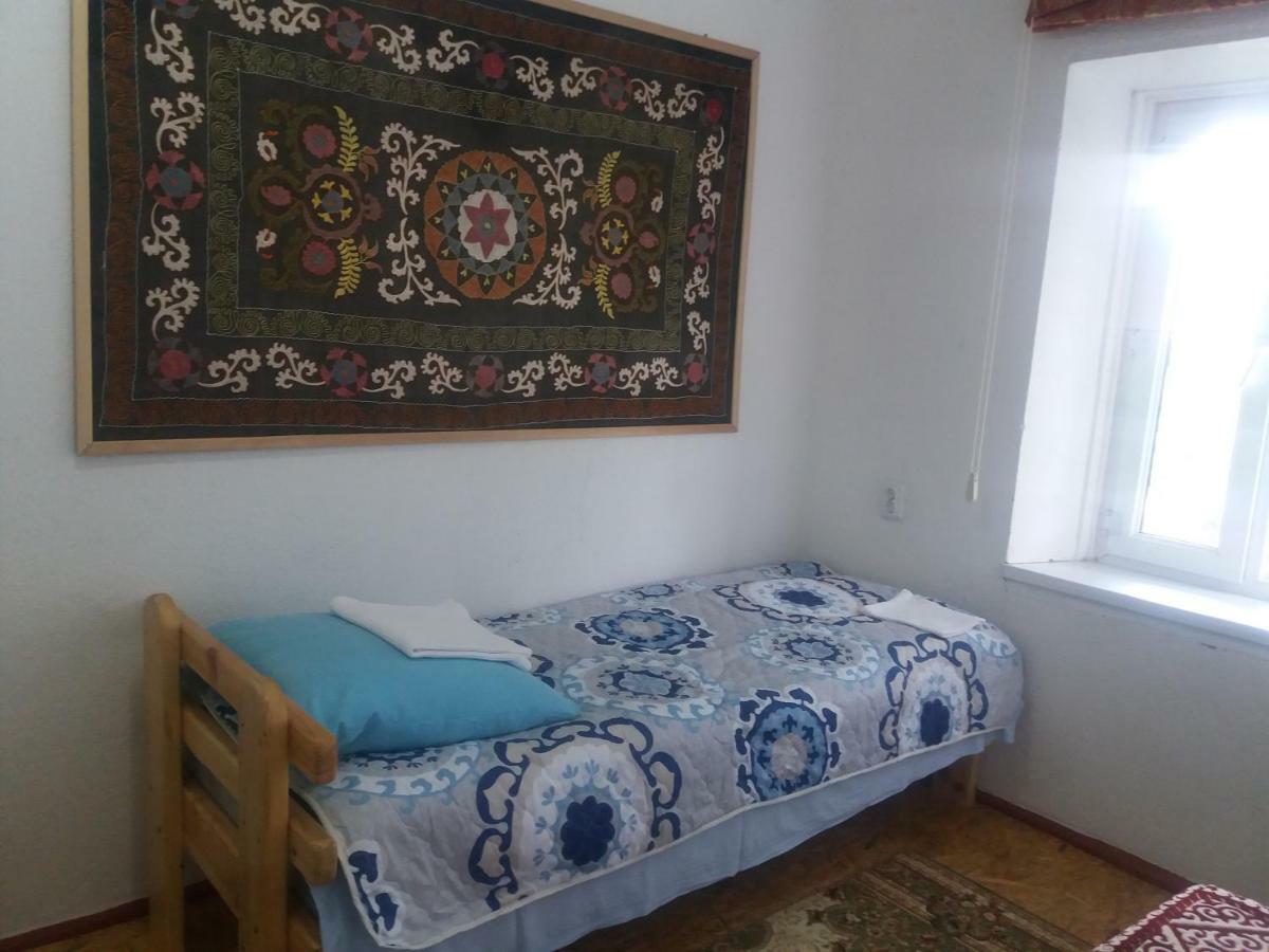 Macedon Guest House Barskoon Номер фото